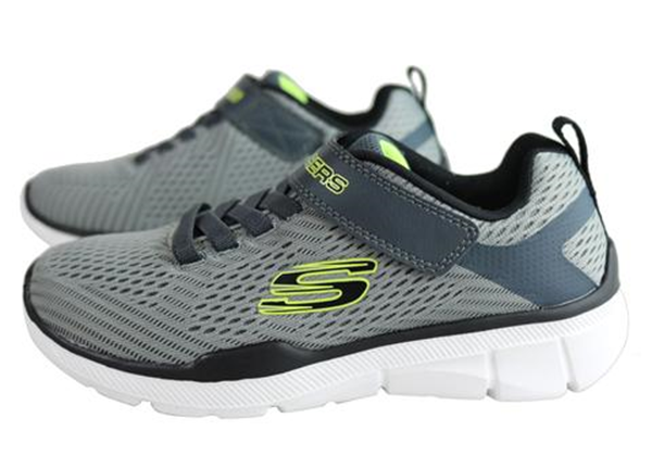 sketchers trainers boys